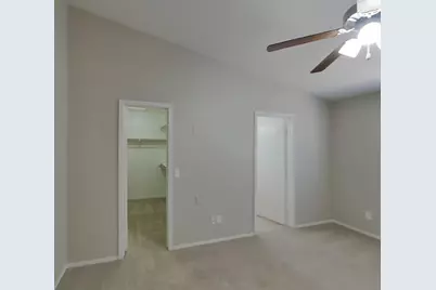10221 N 87th Lane, Peoria, AZ 85345 - Photo 6