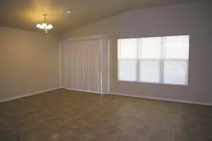 609 E Pearce Rd, Phoenix, AZ 85042 - Photo 20