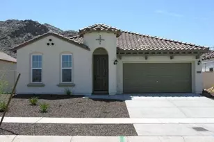 609 E Pearce Rd, Phoenix, AZ 85042 - Photo 1