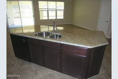 609 E Pearce Road, Phoenix, AZ 85042 - Photo 6