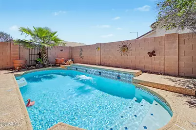 6915 W Briles Road, Peoria, AZ 85383 - Photo 8