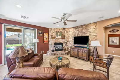 9129 W Yukon Drive, Peoria, AZ 85382 - Photo 6