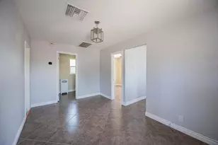 2301 North 11th St, Phoenix, AZ 85006 - Photo 8