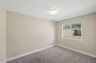 3817 N 49th Pl, Phoenix, AZ 85018 - Photo 14
