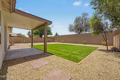 19022 N 24th Place, Phoenix, AZ 85050 - Photo 30