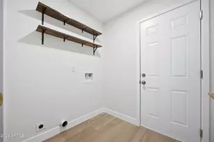 4605 W Echo Ln, Glendale, AZ 85302 - Photo 22