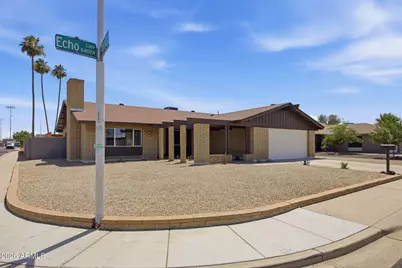 4605 W Echo Lane, Glendale, AZ 85302 - Photo 2