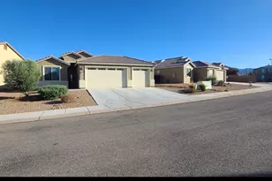 2210 Jacks Dr, Sierra Vista, AZ 85635 - Photo 2