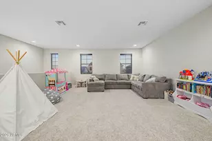 2296 E Canary Dr, Gilbert, AZ 85297 - Photo 54