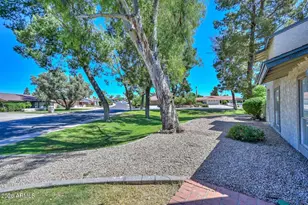 202 E Betty Elyse Ln, Phoenix, AZ 85022 - Photo 30