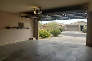 45967 W Starlight Dr, Maricopa, AZ 85139 - Photo 4