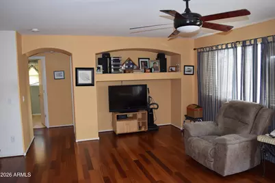 14721 W Watson Lane, Surprise, AZ 85379 - Photo 10