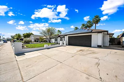 3934 W Glenaire Drive, Phoenix, AZ 85053 - Photo 60