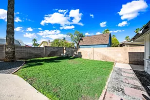 3934 W Glenaire Dr, Phoenix, AZ 85053 - Photo 56