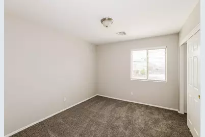 8633 W Cordes Road, Tolleson, AZ 85353 - Photo 12