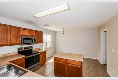 8633 W Cordes Road, Tolleson, AZ 85353 - Photo 8