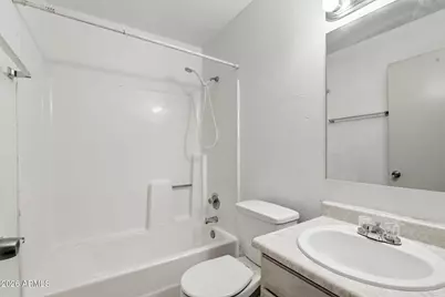 9623 N 70th Drive, Peoria, AZ 85345 - Photo 18