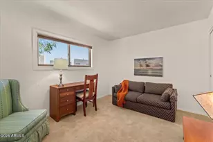 5525 E Thomas Rd, Phoenix, AZ 85018 - Photo 12