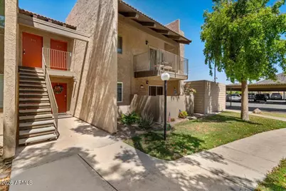 5525 E Thomas Road #O12, Phoenix, AZ 85018 - Photo 2