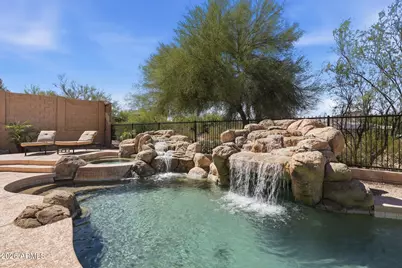 8638 W Briles Road, Peoria, AZ 85383 - Photo 8