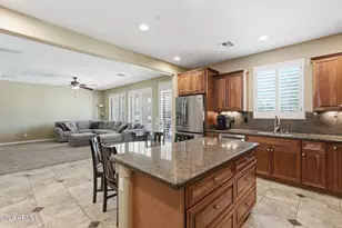 8638 W Briles Rd, Peoria, AZ 85383 - Photo 12