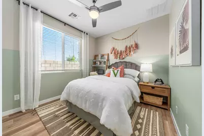 6112 S 47th Lane, Phoenix, AZ 85339 - Photo 6