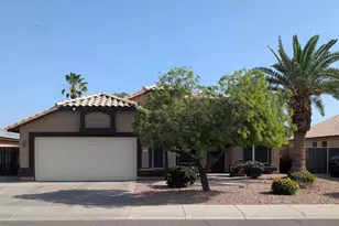 12328 W Roanoke Ave, Avondale, AZ 85392 - Photo 2
