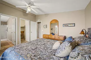 886 E Eagle Dr, San Tan Valley, AZ 85140 - Photo 12