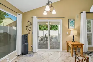 413 E Kristal Way, Phoenix, AZ 85024 - Photo 8