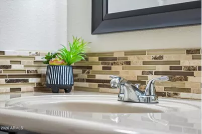 413 E Kristal Way, Phoenix, AZ 85024 - Photo 14