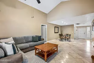 413 E Kristal Way, Phoenix, AZ 85024 - Photo 4