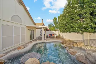 413 E Kristal Way, Phoenix, AZ 85024 - Photo 22