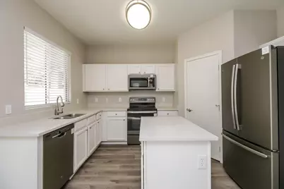 4025 W Park Street, Phoenix, AZ 85041 - Photo 8