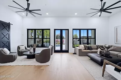 8953 E Captain Dreyfus Avenue, Scottsdale, AZ 85260 - Photo 4