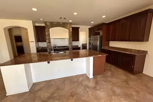 11783 N 143rd Ave, Surprise, AZ 85379 - Photo 2