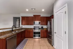 41177 W Lucera Ln, Maricopa, AZ 85138 - Photo 4