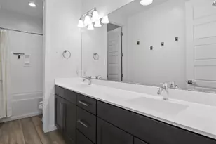 1555 E Ocotillo Rd, Phoenix, AZ 85014 - Photo 24