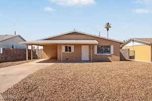 808 E Desert Dr N, Phoenix, AZ 85042 - Photo 2