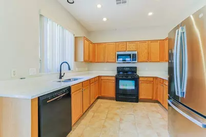 125 N 22nd Place #Unit 117, Mesa, AZ 85213 - Photo 6