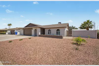 1009 W Pampa Avenue, Mesa, AZ 85210 - Photo 2