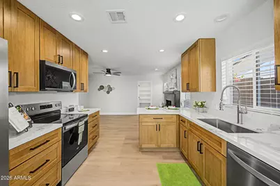 1009 W Pampa Avenue, Mesa, AZ 85210 - Photo 6