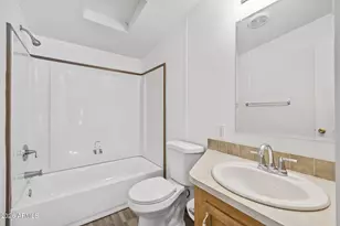 233 E Michelle Dr, Phoenix, AZ 85022 - Photo 34