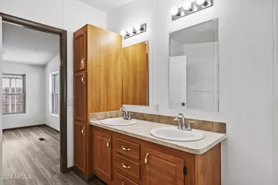 233 E Michelle Drive, Phoenix, AZ 85022 - Photo 32