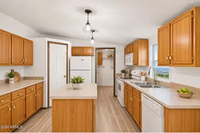 233 E Michelle Drive, Phoenix, AZ 85022 - Photo 4