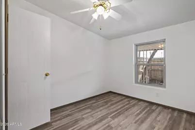 233 E Michelle Drive, Phoenix, AZ 85022 - Photo 44