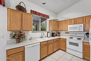9519 E Flint Dr, Gold Canyon, AZ 85118 - Photo 6