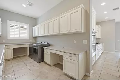 121 E Alcatara Avenue, Queen Creek, AZ 85140 - Photo 14