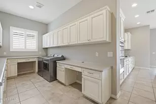 121 E Alcatara Ave, Queen Creek, AZ 85140 - Photo 14