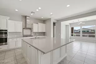 121 E Alcatara Ave, Queen Creek, AZ 85140 - Photo 34