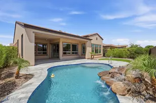 121 E Alcatara Ave, Queen Creek, AZ 85140 - Photo 4